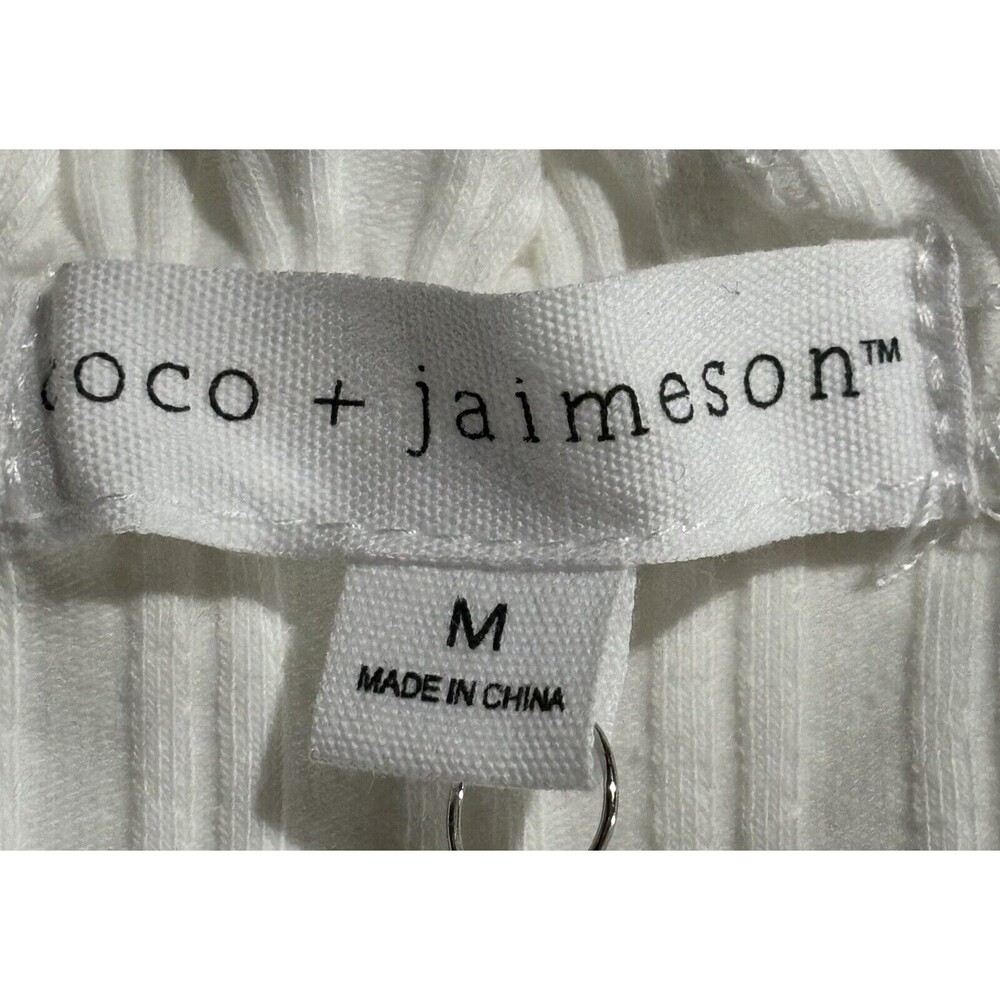 Coco + Jaimeson Size Medium Ruffle Eyelet Strap Rib Knit Top In Ivory - Picture 6 of 9